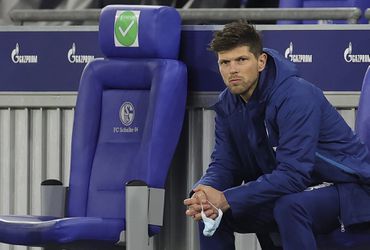 Klaas-Jan Huntelaar is weer fit en zit meteen bij de wedstrijdselectie van Schalke