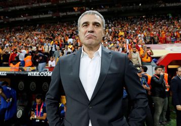 Fenerbahçe dumpt de opvolger van Erwin Koeman