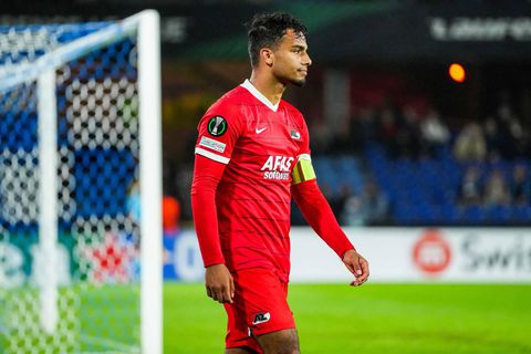 Owen Wijndal boos op zichzelf en medespelers: '2 kansen tegen en ze vliegen erin'