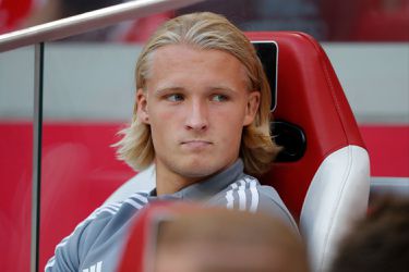 Kasper Dolberg vertrekt naar Nice, dat ruim 20 miljoen euro betaalt