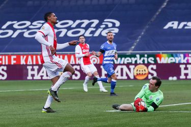 🎥 | Sebastien Haller krijgt flinke kritiek: 'Alsof hij voor het eerst op een voetbalveld staat'