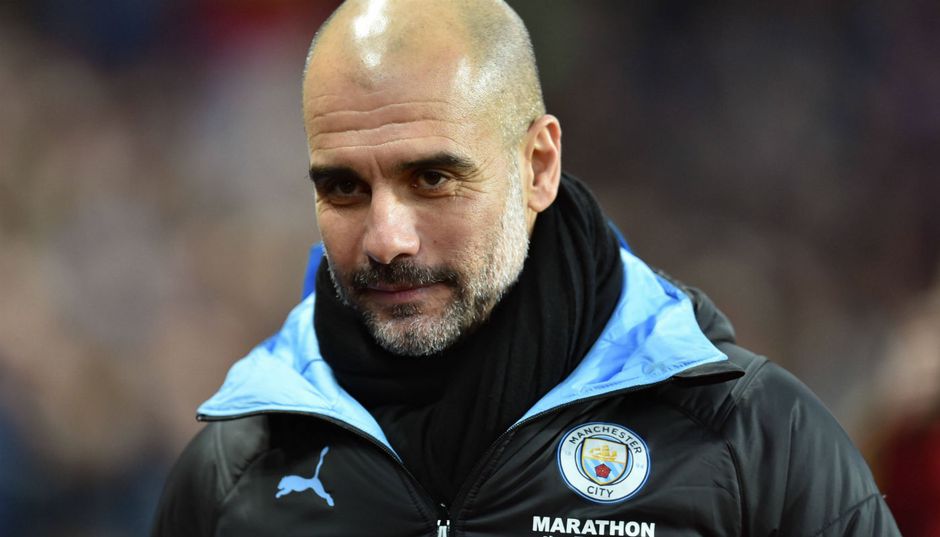 📸 | Guardiola gaf toestemming voor Bunga Bunga-feestje met deze modellen