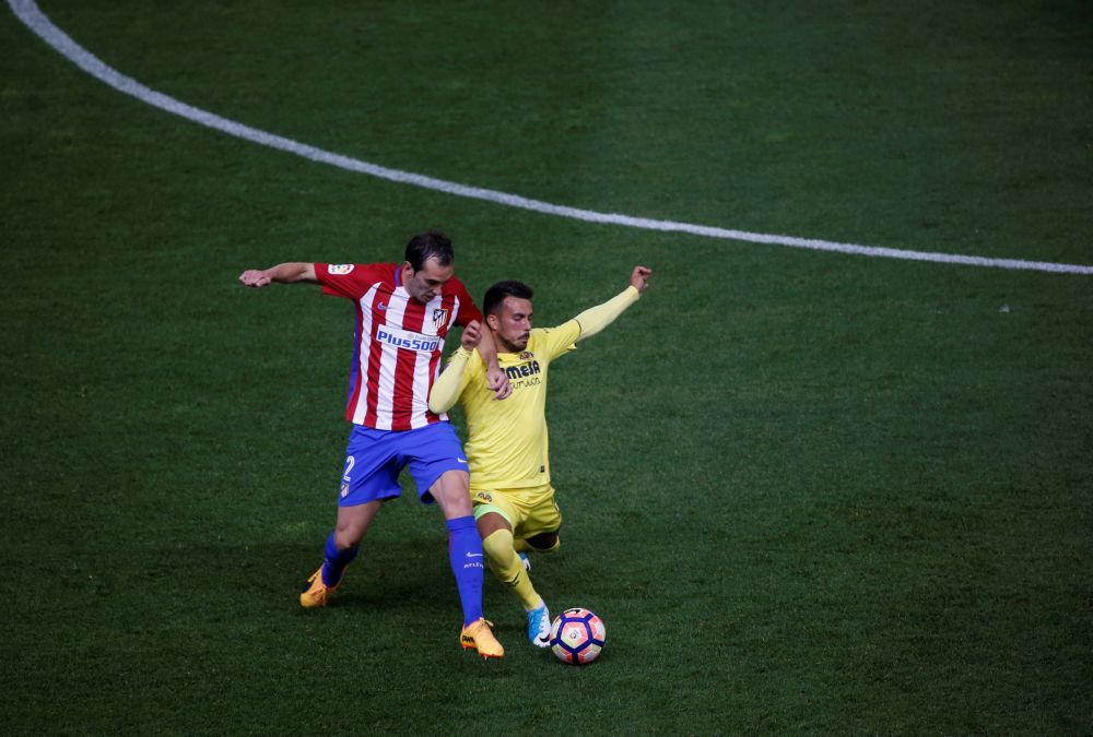 Villarreal verrast Atlético in eigen huis met late goal én zege (video)