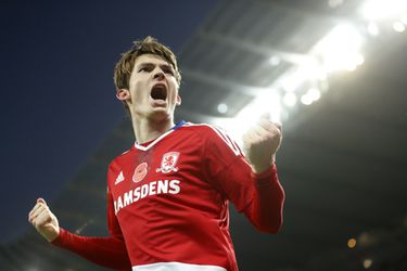 De Roon drukt Swansea City verder in het nauw