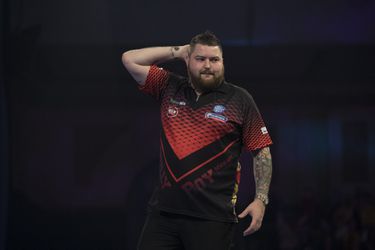 Michael Smith na verloren WK-finale tegen Van Gerwen: 'Hij is niet de terechte kampioen' (video)