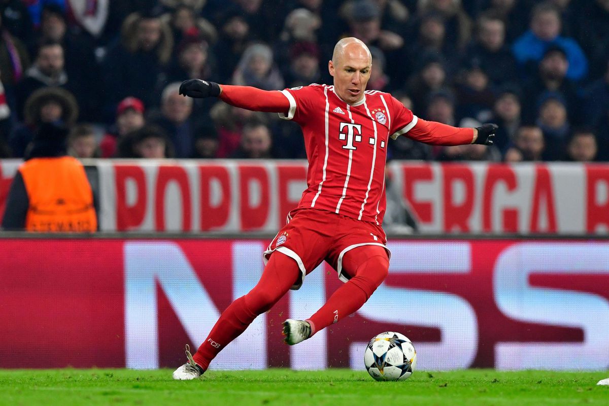 Robben geïrriteerd dat hij niet mocht starten tegen Besiktas: 'Dit doet pijn'