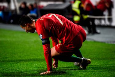 'Ronaldo laat 3 potjes schieten, duel met Ajax onzeker'