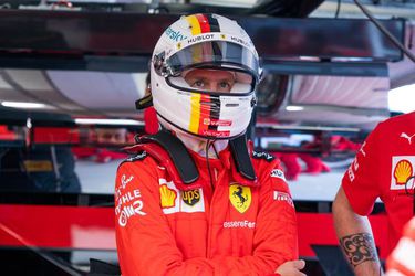 Vettel op een ronde gezet door Hamilton: 'Zij zijn van een ander niveau'