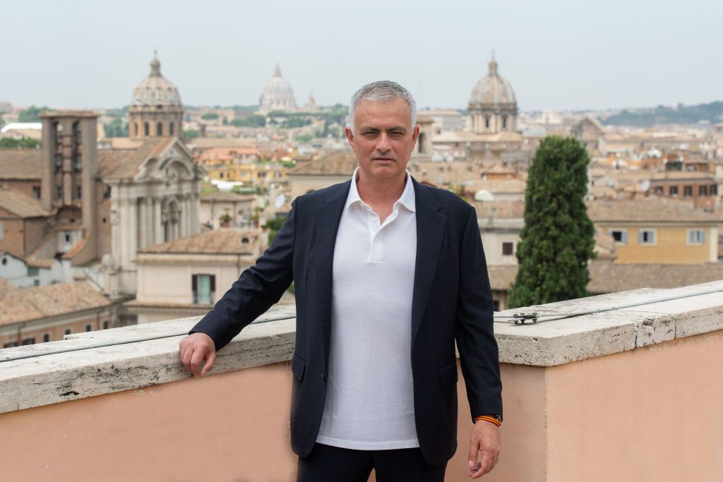 José Mourinho vraagt om geduld bij AS Roma: 'Ben niet gekomen om vakantie te vieren'