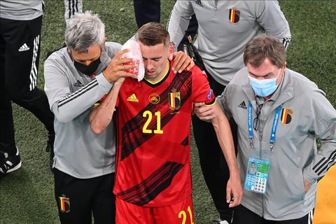 Het scheelde 3 centimeter of de Belg Castagne had nooit meer gevoetbald