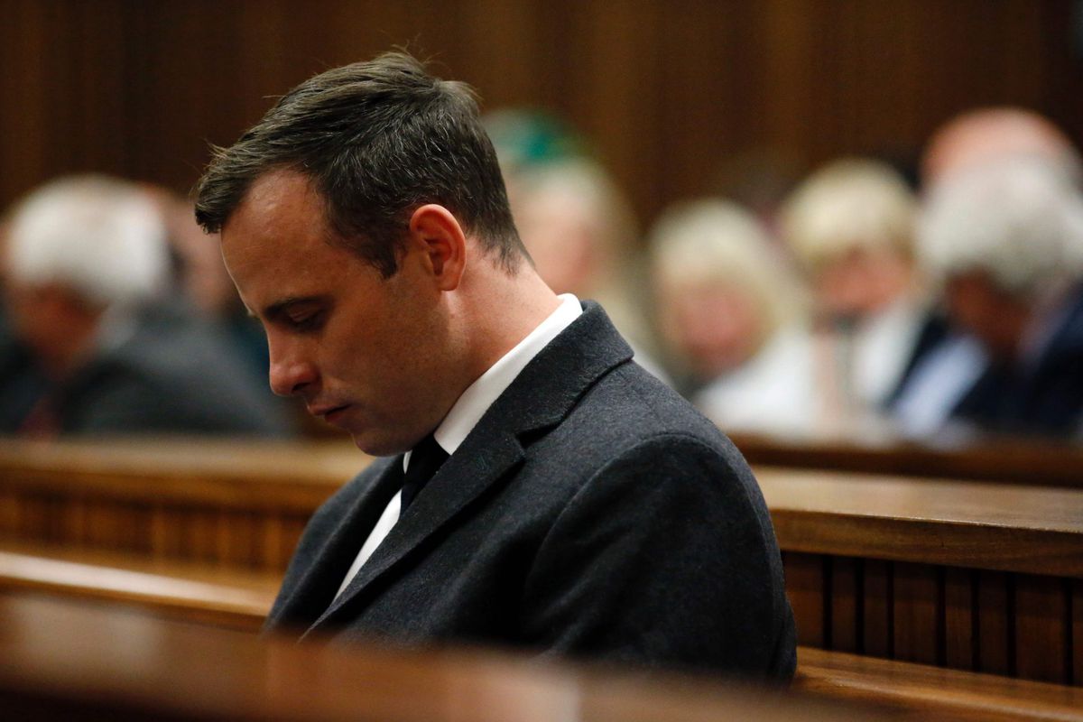 Para-atleet Pistorius krijgt in hoger beroep celstraf van 13 jaar in plaats van 6 voor moord