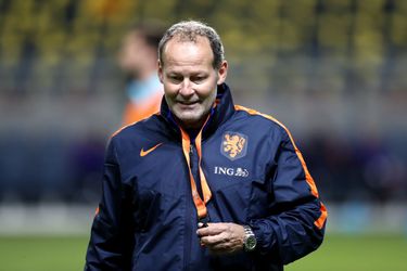 Grote wisselshow bij Oranje voor duel tegen Zweden