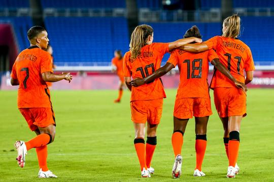 TV-Gids! Op deze zender kijk je naar de Leeuwinnen tegen de Verenigde Staten