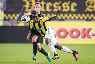 Nakamba met Vitesse in gesprek over nieuw contract