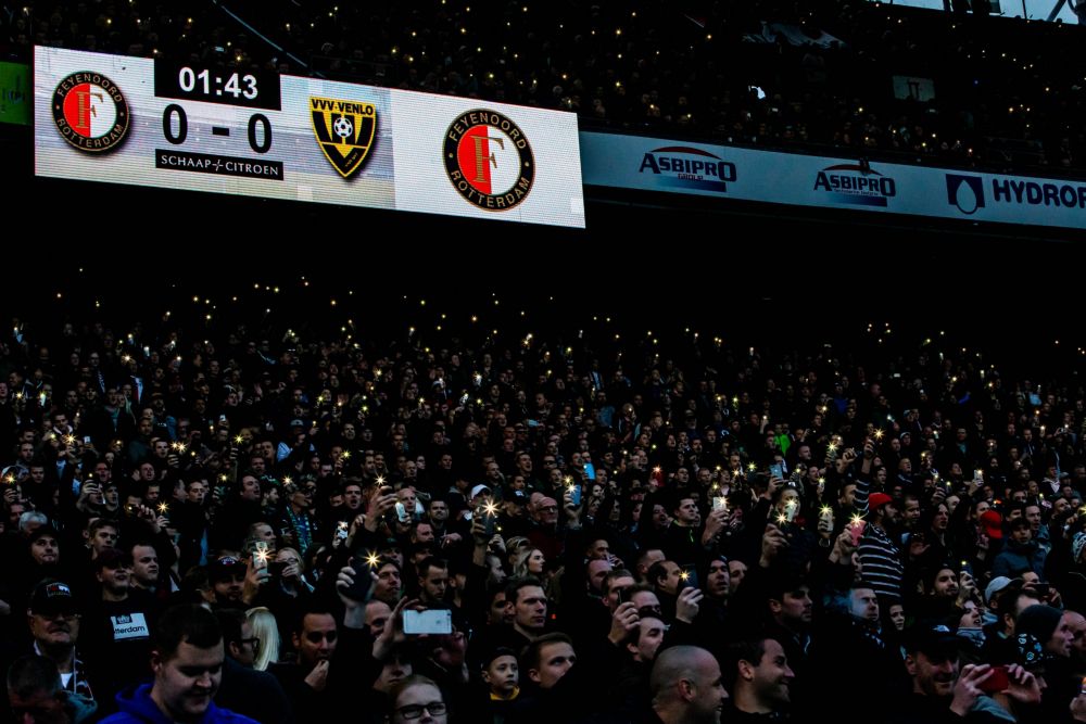 Definitief: Feyenoord - VVV Venlo gestaakt vanwege lichtproblemen