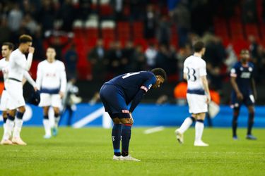 Eigen goal van invaller Sainsbury kost PSV de kop tegen de Spurs (video's)