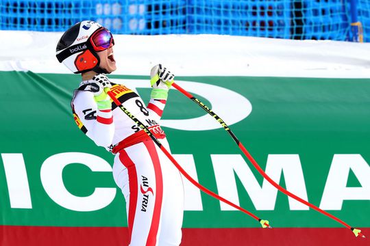 Nicole Schmidhofer verslaat Lindsey Vonn en is wereldkampioen