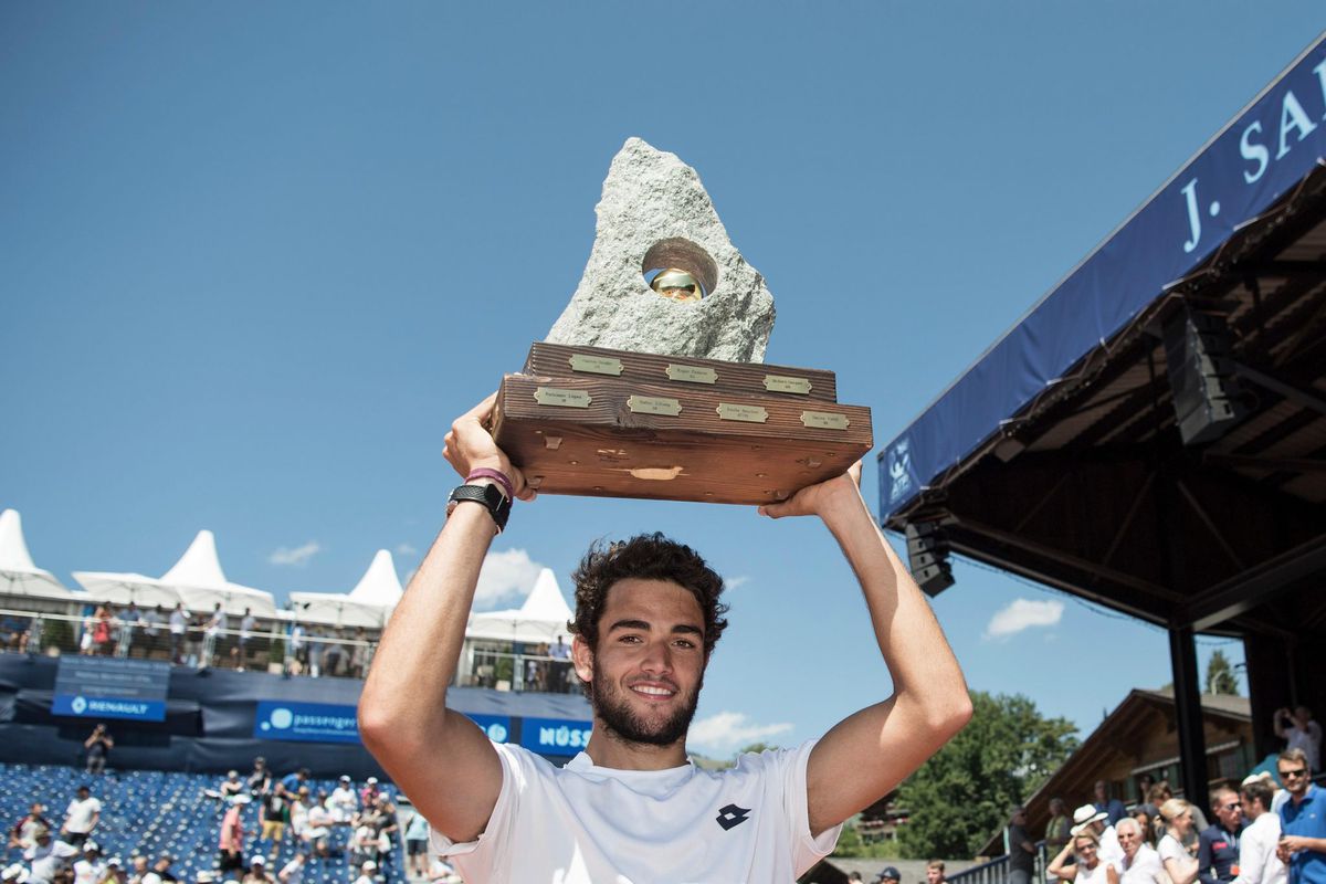 Italiaan Berrettini stunt tegen Bautista Agut en wint in Gstaad allereerste ATP-toernooi