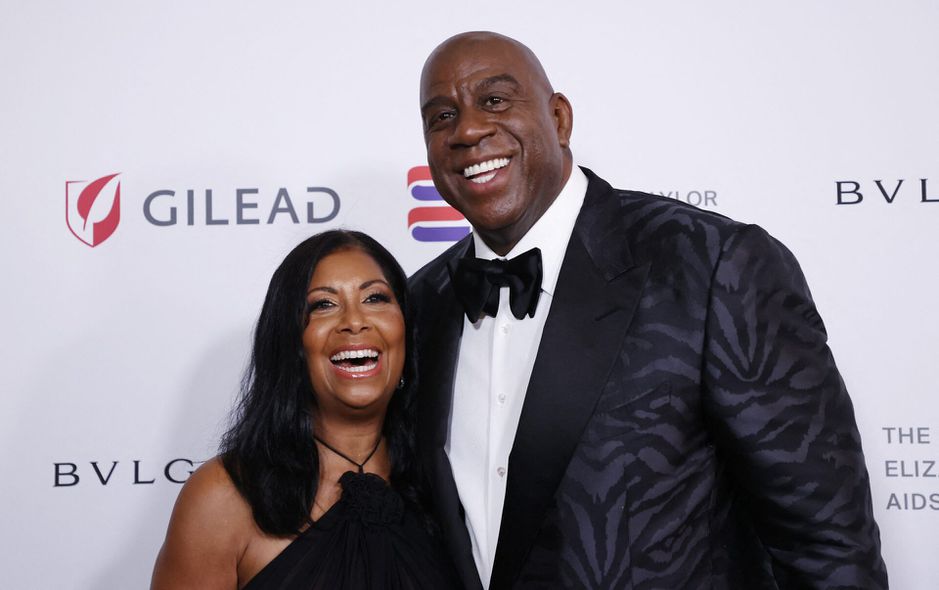 Klein lijstje sportmiljardairs is 1 naam rijker: Magic Johnson