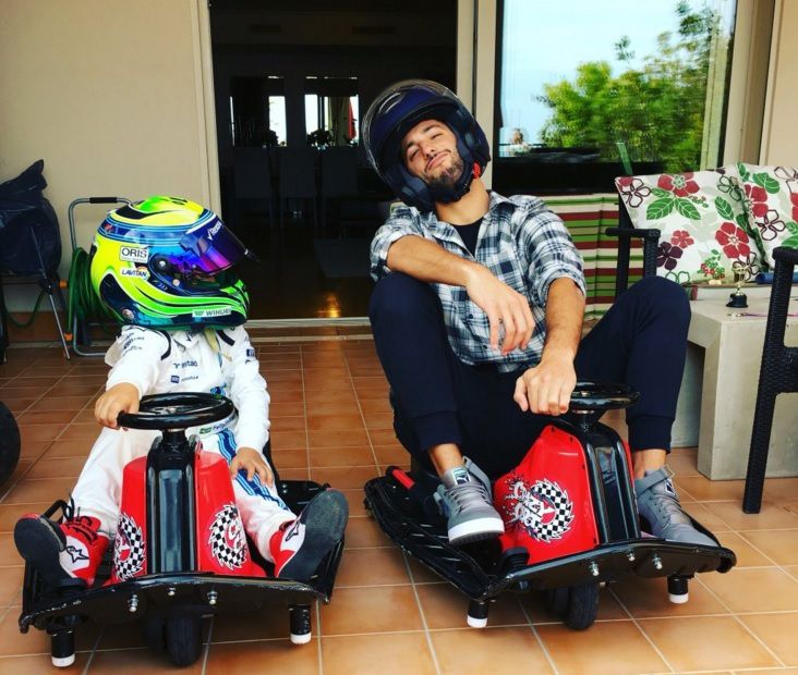 Massa junior scheurt Ricciardo eruit op terras in Monaco (video)