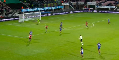 WOW! Achahbar zet NEC op 1-0 na geweldige 'no look' assist wonderkind Kadioglu (video)