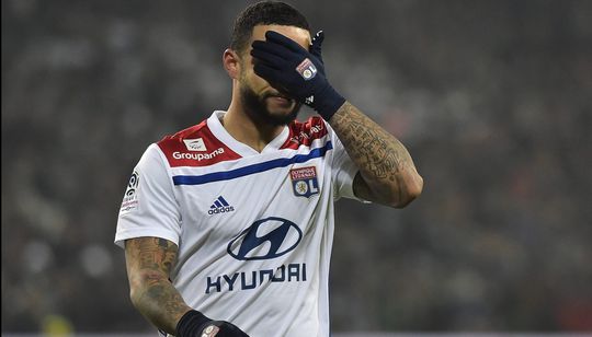 Memphis reageert heerlijk op walgelijk spandoek: 'Ze hebben niet één speler met mijn kwaliteiten'