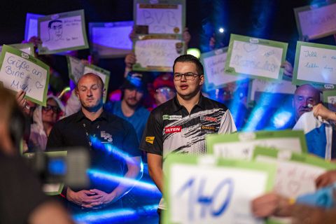 🎥​ | Gian van Veen vertelt: 'Toen is mijn Twitter-account meteen geblokkeerd'