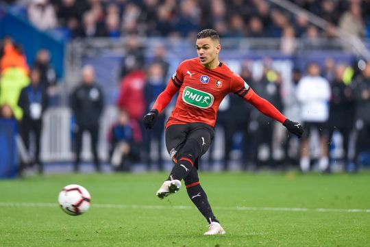 🎥 | Hatem Ben Arfa wil bij presentatie bij Vallodolid geen balletje hooghouden: 'Dan zit mijn haar klote'