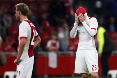 Terugkijken: Ajax komt op emotionele avond net tekort tegen Nice