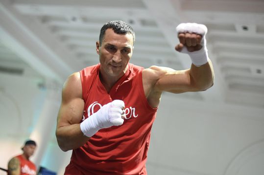 Klitschko (41) stopt met boksen, geen rematch tegen Joshua