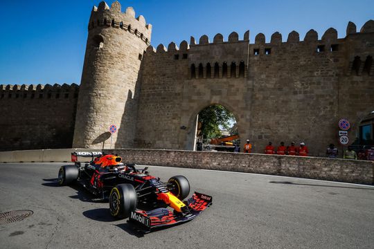 Schade aan gecrashte Red Bull valt mee: Max Verstappen topt Q2