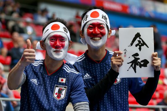 Klasse! Japanse fans ruimen weer stadionafval op na WK-potje (video)