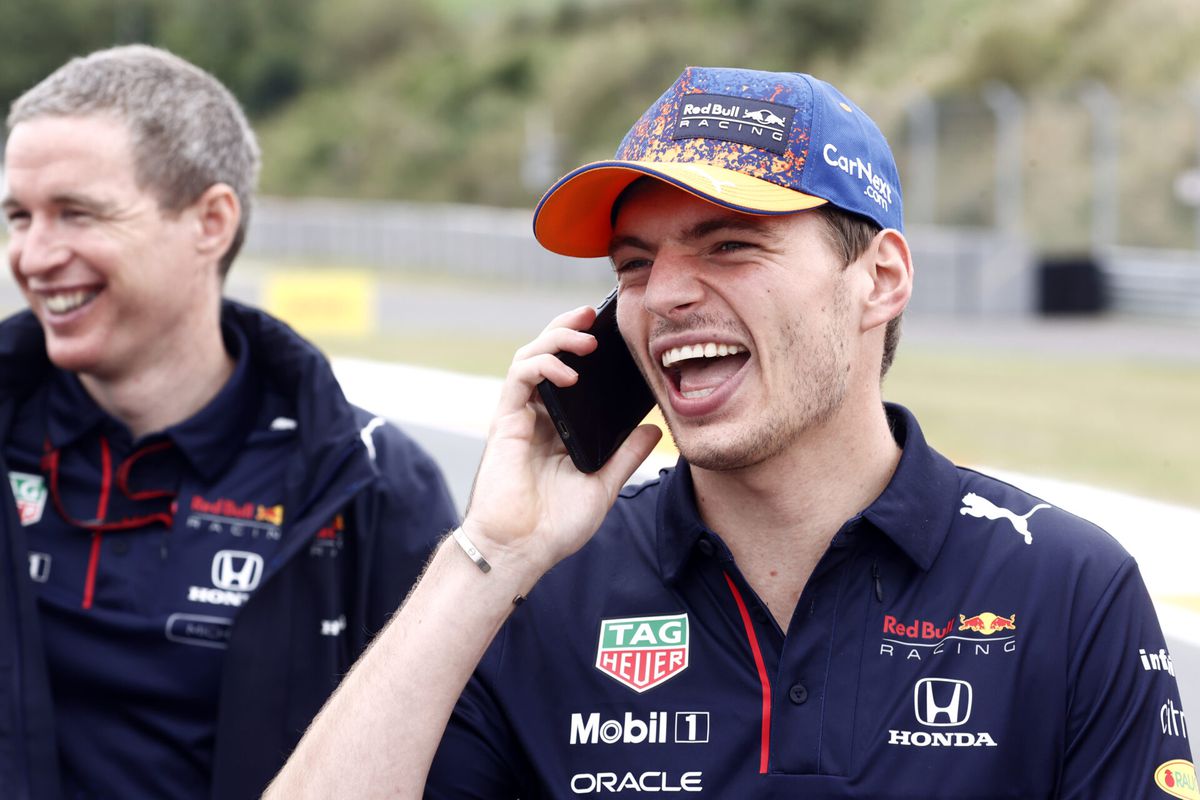 Max Verstappen over fans die Hamilton gaan uitfluiten: 'Ik keur het niet goed, maar het gebeurt'