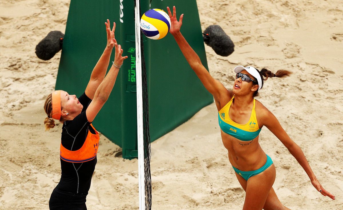 Beachvolleybalsters Meppelink en Van Gestel beginnen WK met verlies