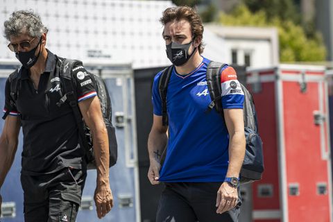 Fernando Alonso wil dat qualy-crashers gestraft worden