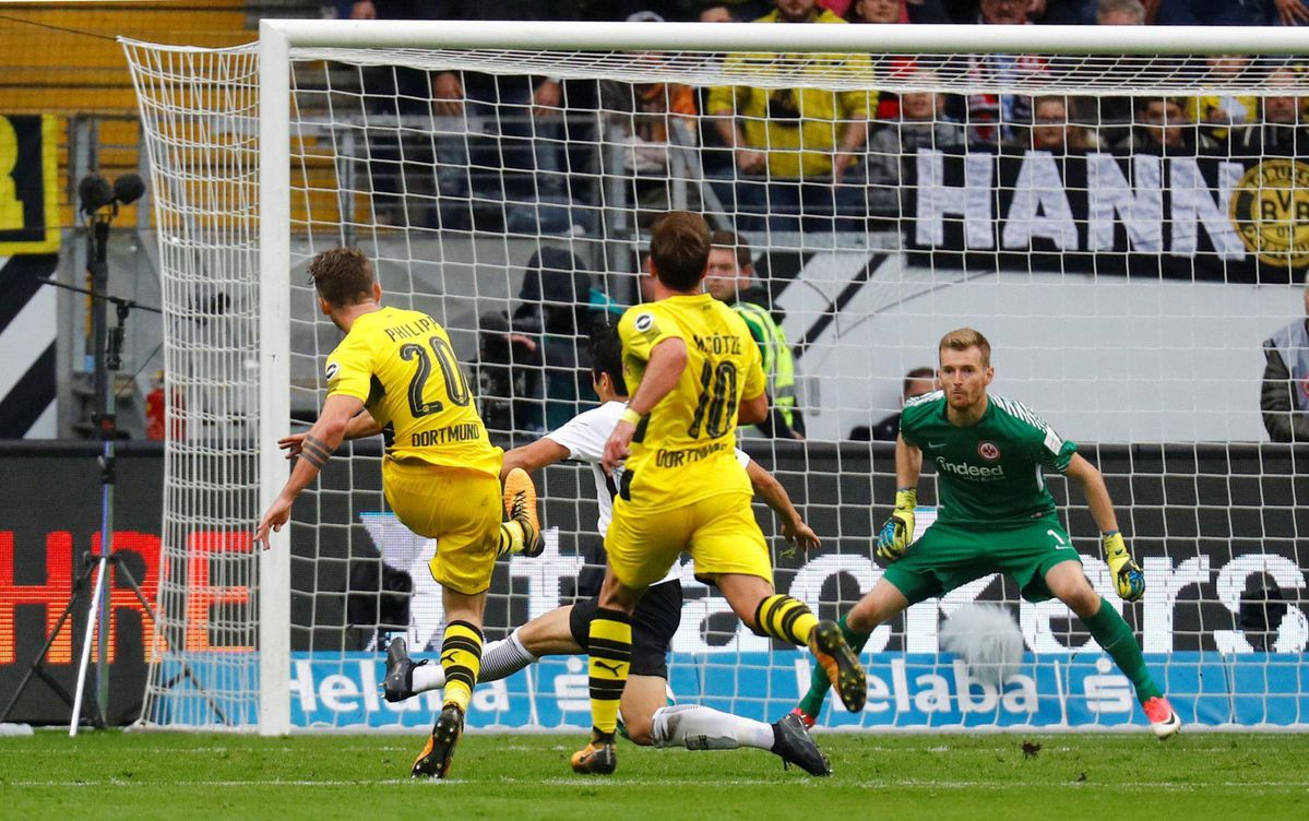 Bosz' Dortmund verpest het tegen Frankfurt