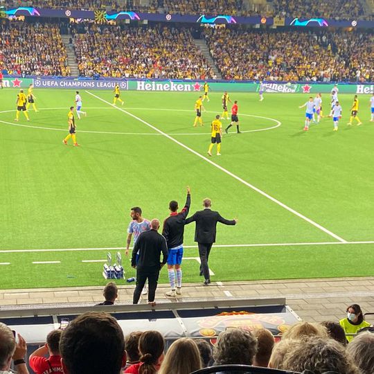 📸 | Classic Cristiano Ronaldo: Portugees na wissel bij ManUnited druk bezig met coachen