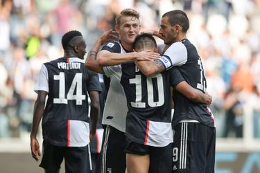 Peter Bosz krijgt goed nieuws van Juventus: 'Zoveel risico nemen is nu niet verstandig'