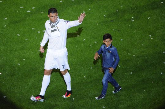 'Cristiano Ronaldo vader geworden van tweeling'