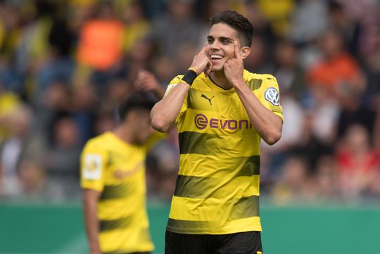 WOW! Verdediger Bartra scoort waanzinnig mooie treffer (video)