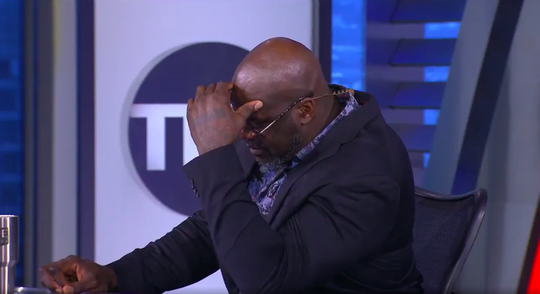 🎥😂 | Shaquille O'Neal lacht om uitspraak Charles Barkley: 'Jij zegt écht de domste dingen'