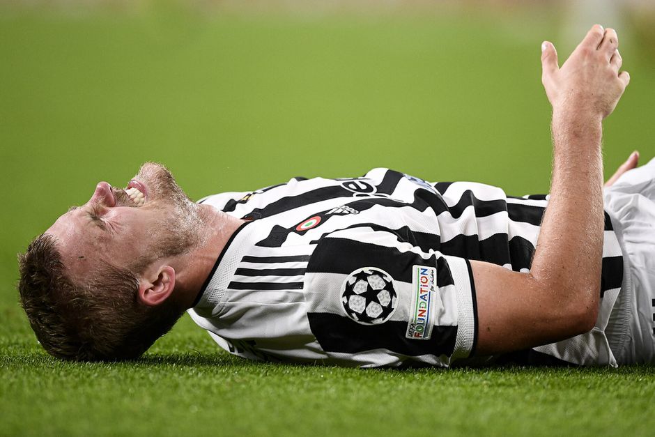 De Ligt moet vriendin missen! Juventus trekt zich terug: yoga en een hele week geen seks