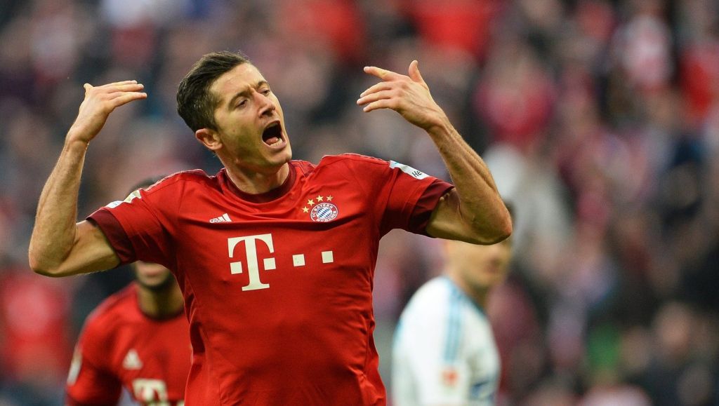 Lewandowski kan met 30 goals in mooi rijtje komen