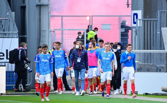 Relegation Bundesliga: op deze zender kijk je om 18.30 uur live naar FC Köln-Holstein Kiel