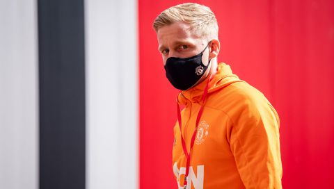 Donny van de Beek krijgt net als veel andere reservespelers kansje tegen Leicester City