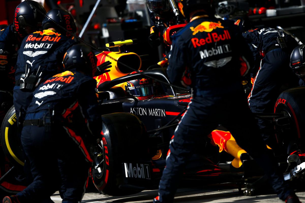 Red Bull strikes again! Eigen pitstop-record verbroken in Brazilië