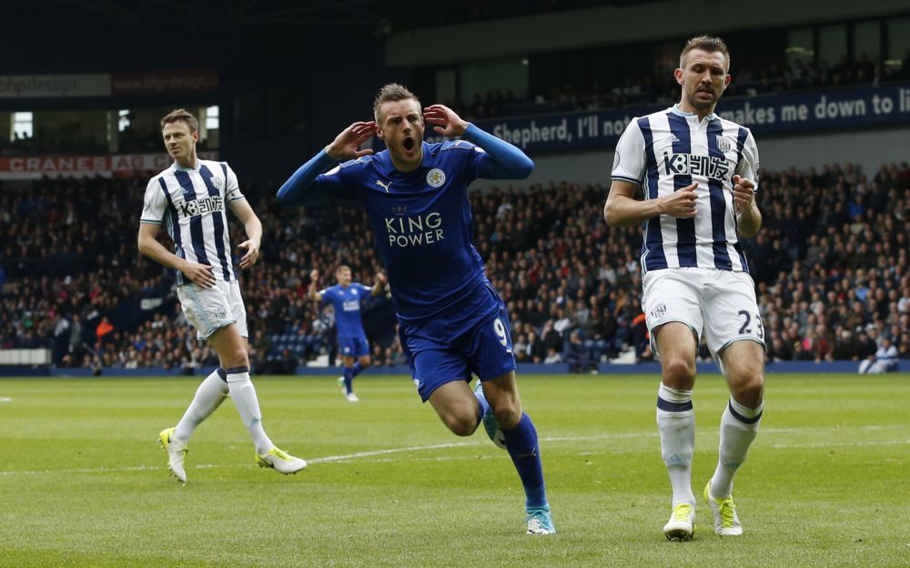 Vardy en King vieren als enige feest in zeldzaam slechte Premier League-middag