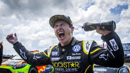 McLaren stelt racende stuntman Tanner Foust aan als 1e Extreme E-coureur