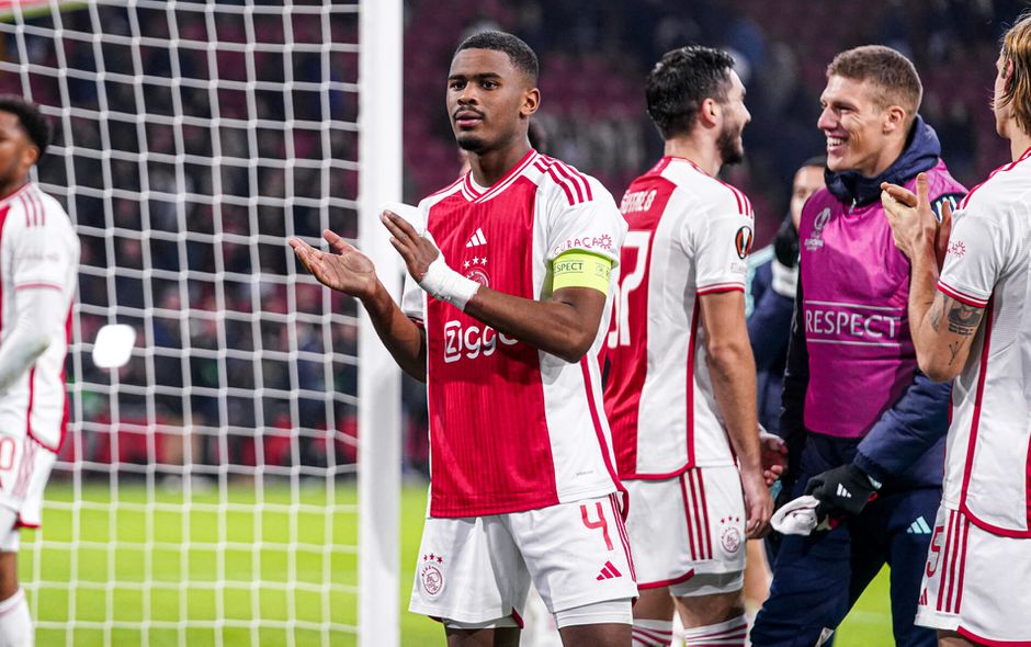 Jorrel Hato hoorde op persco dat hij aanvoerdersband kreeg: 'Jammer genoeg hoorde ik het niet van de trainer zelf'