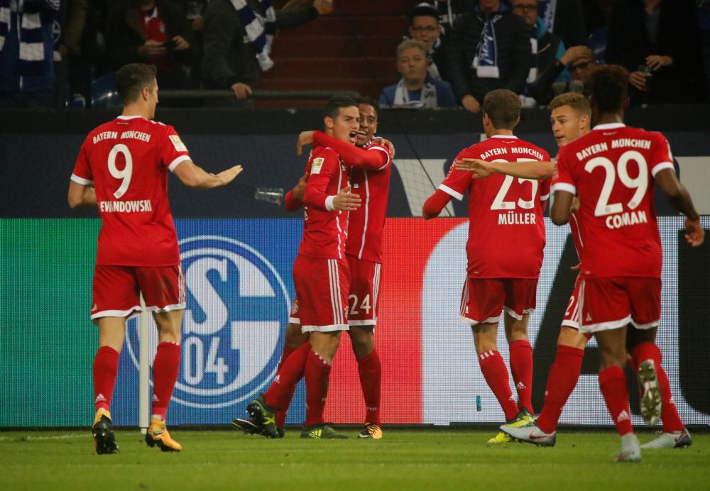 James Rodriguez belangrijk bij makkelijke zege Bayern op Schalke